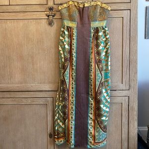 EUC: Nicole Miller Strapless 100% Silk Dress Size 2